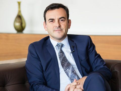 Prof. Dr. Altuğ Çetinkaya — Göz Hastalıkları
